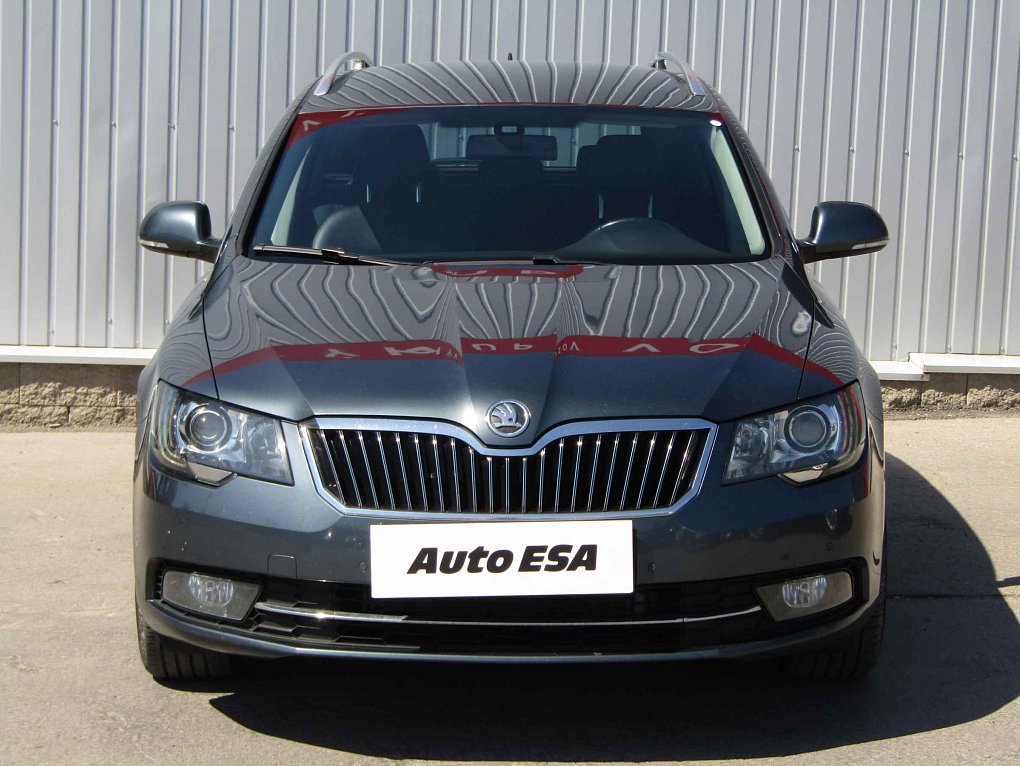 Škoda Superb II 2.0TDi Elegance