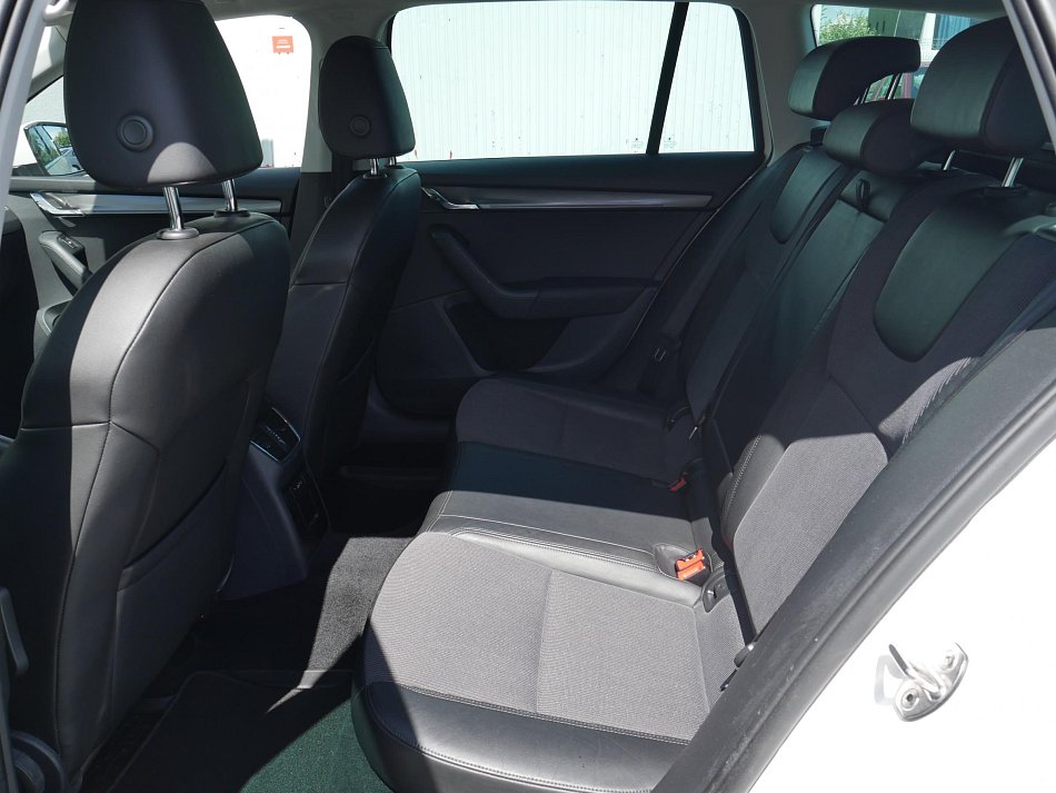 Škoda Octavia III 2.0 TDi Style