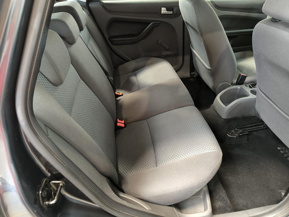 Ford Focus 1.8i 