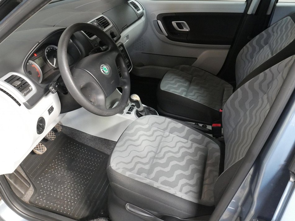 Škoda Fabia II 1.4i 