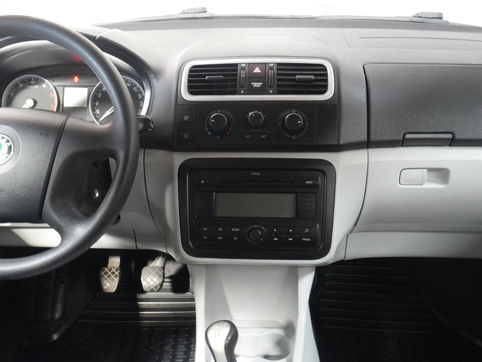 Škoda Fabia II 1.4i 