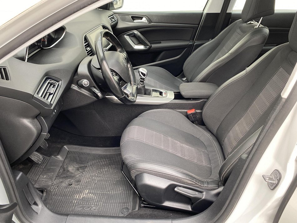 Peugeot 308 1.5 HDi Allure SW