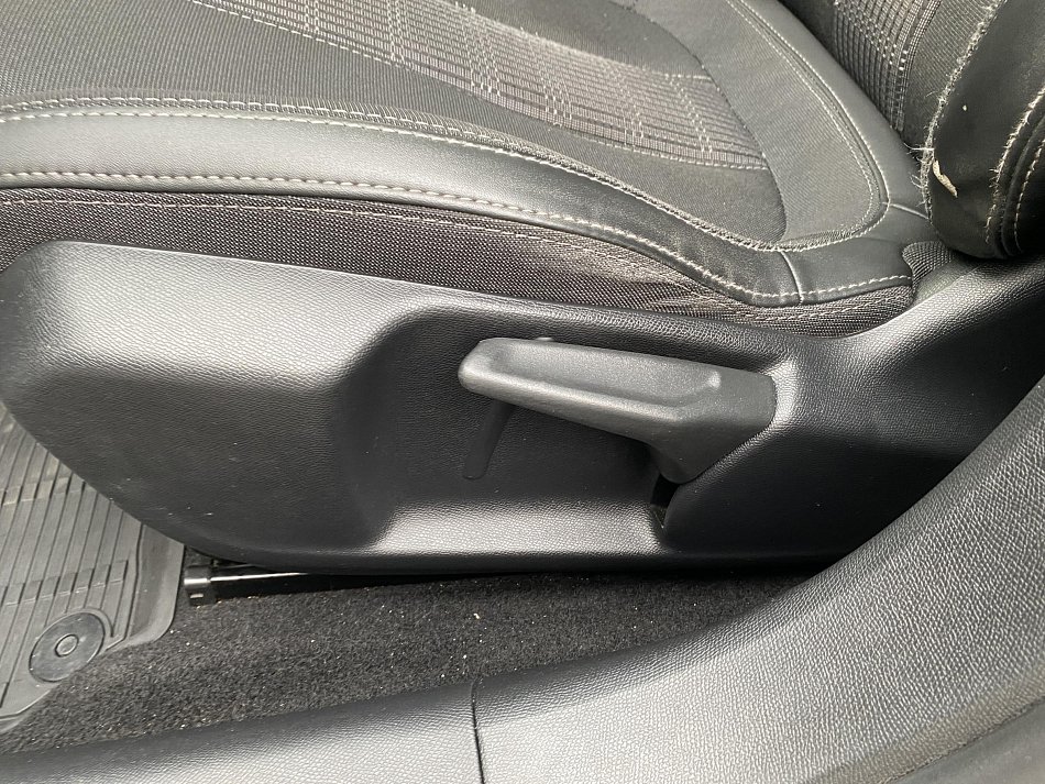 Peugeot 308 1.5 HDi Allure SW