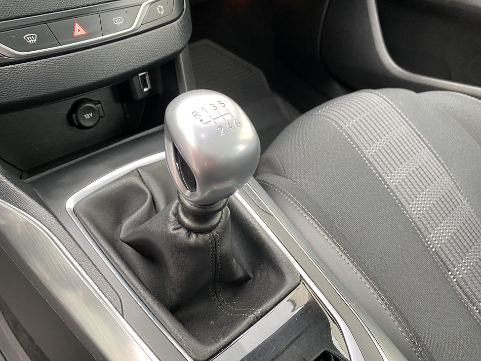 Peugeot 308 1.5 HDi Allure SW
