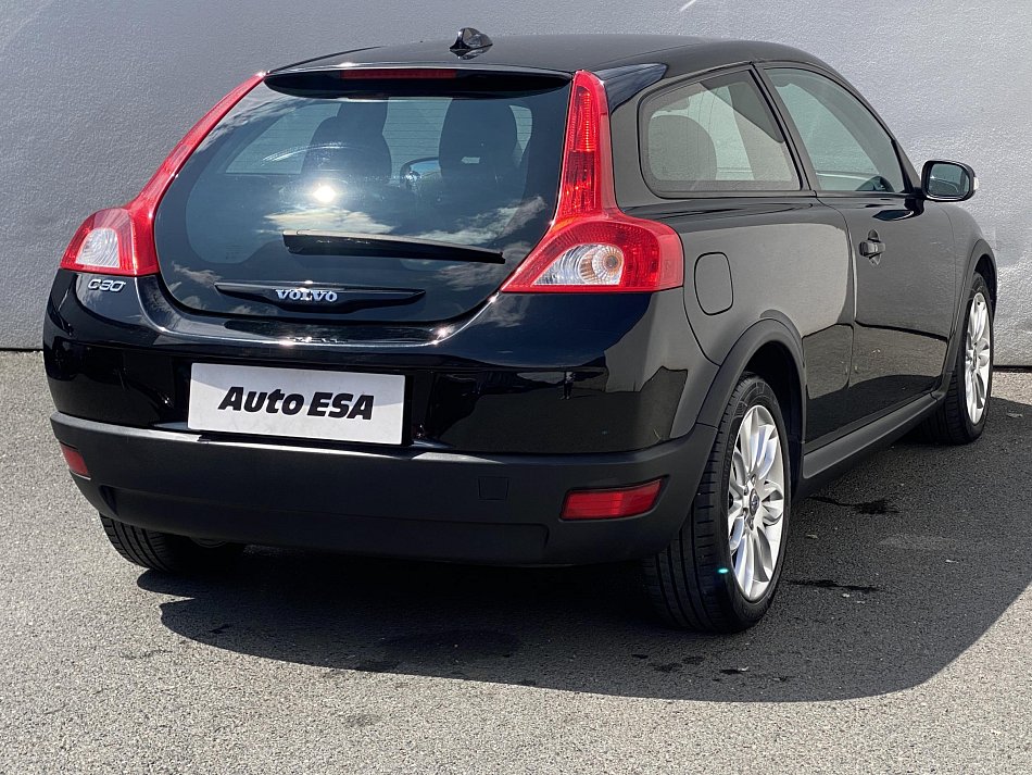 Volvo C30 1.8 16V 
