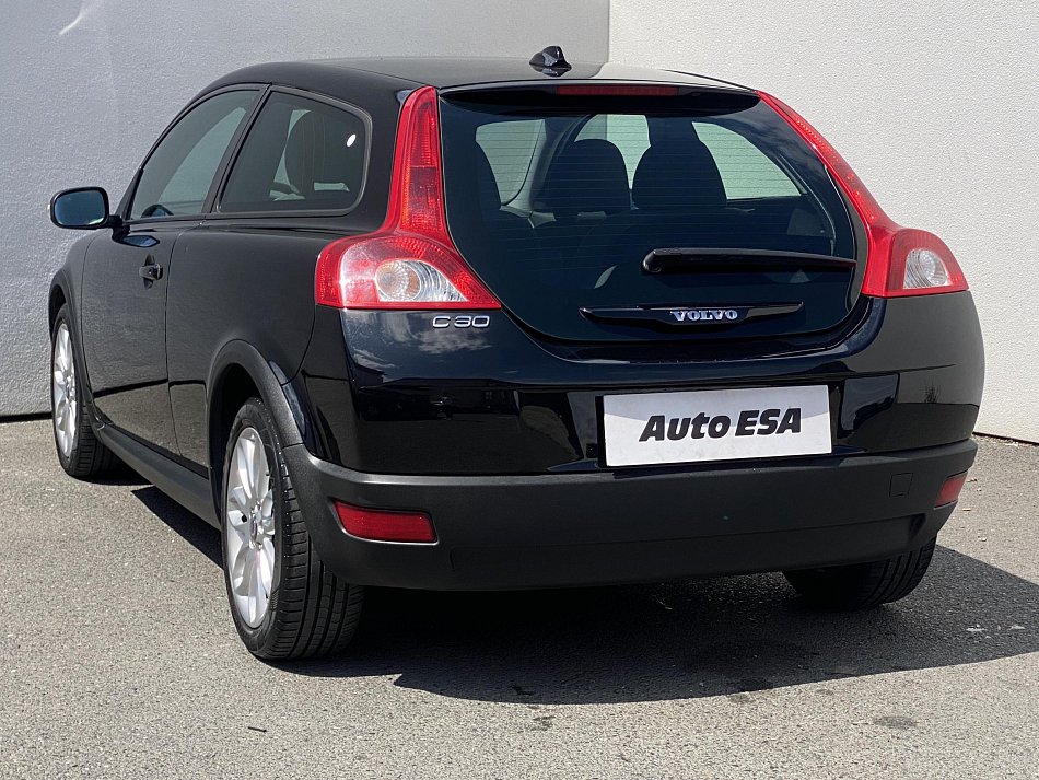 Volvo C30 1.8 16V 