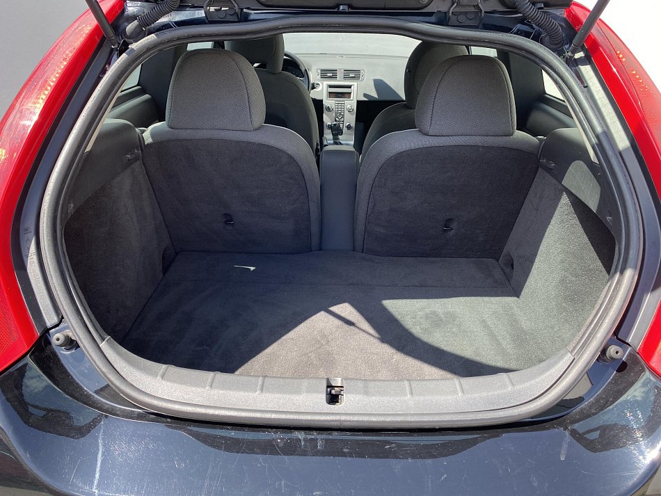 Volvo C30 1.8 16V 