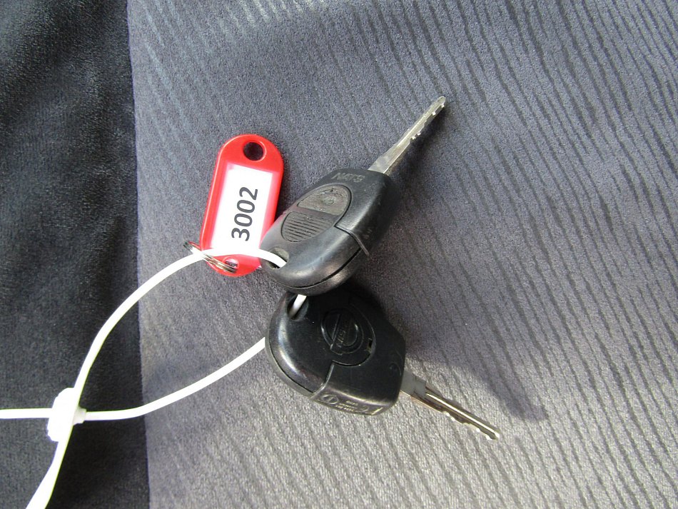 Nissan Primera 1.8 i 