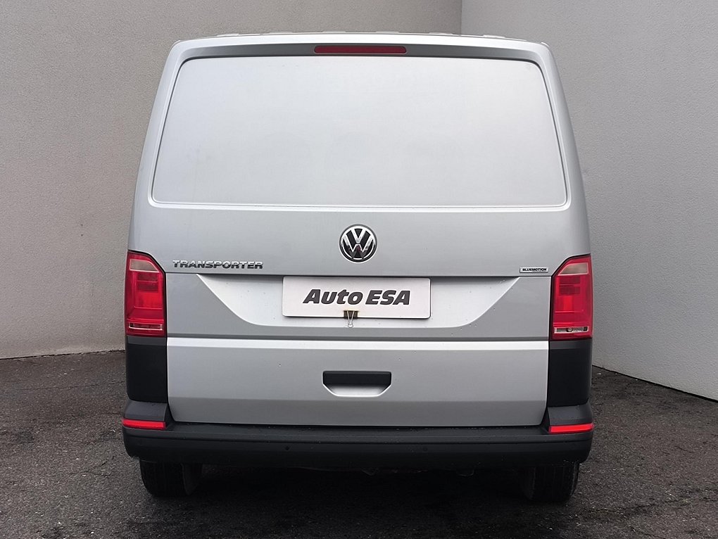 Volkswagen Transporter 2.0TDi 