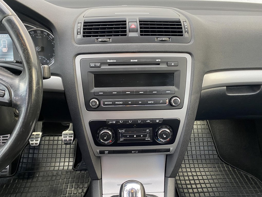 Škoda Octavia II 1.4TSi Elegance