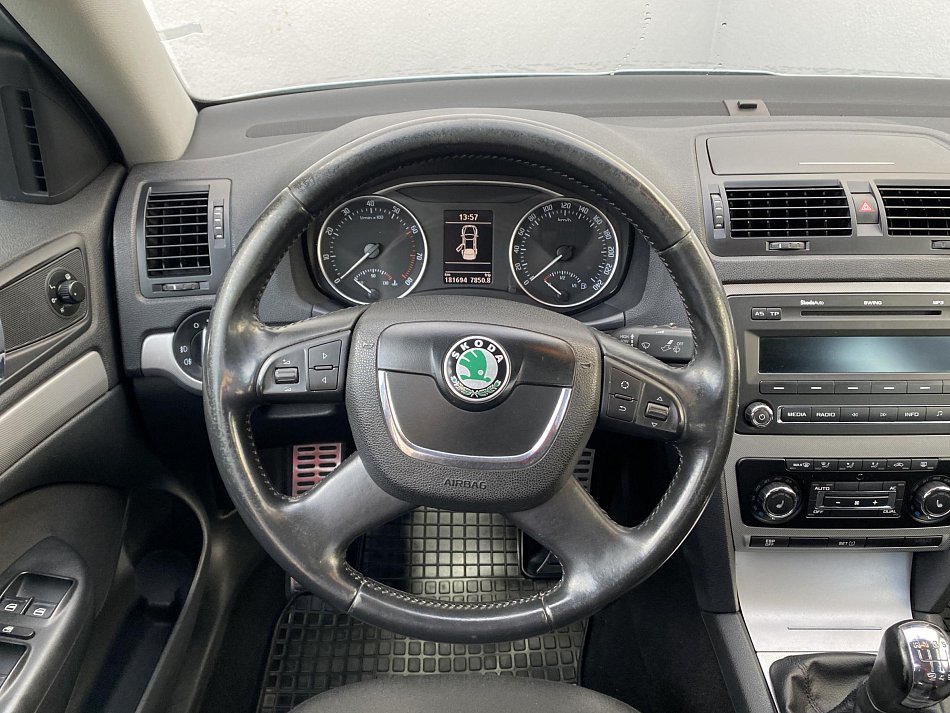 Škoda Octavia II 1.4TSi Elegance