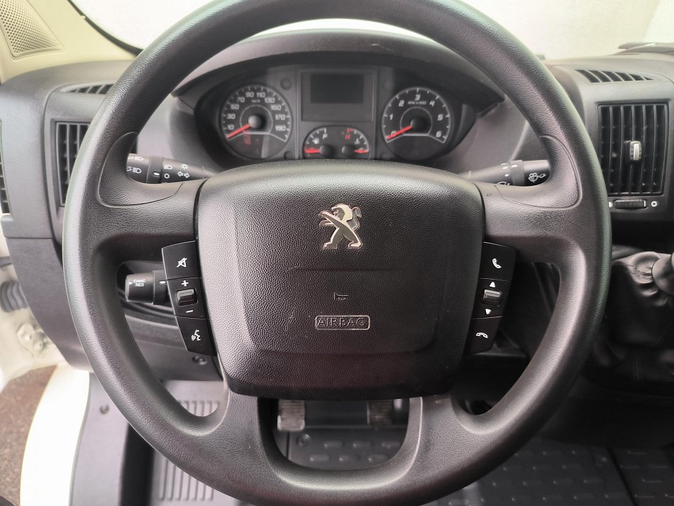 Peugeot Boxer 2.2HDi  L3H2