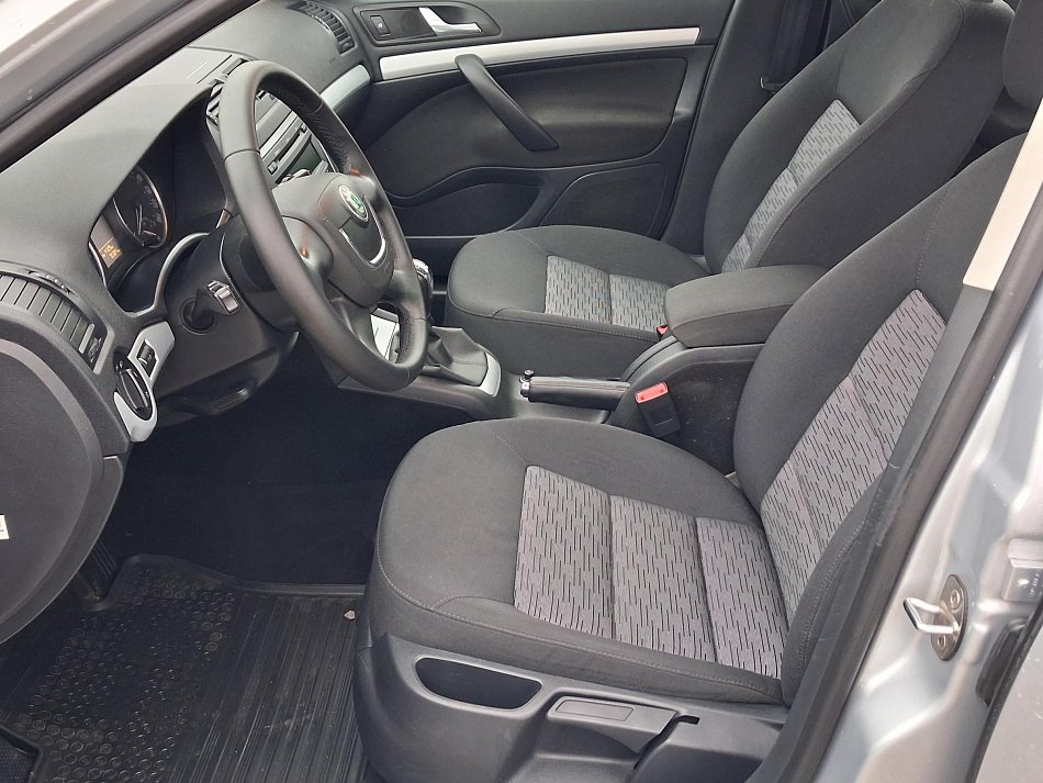 Škoda Octavia II 1.4 TSI Ambiente