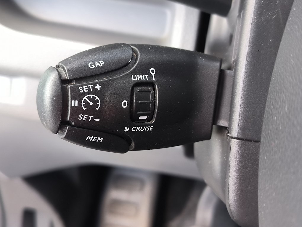 Opel Vivaro 2.0CDTi Edition L2