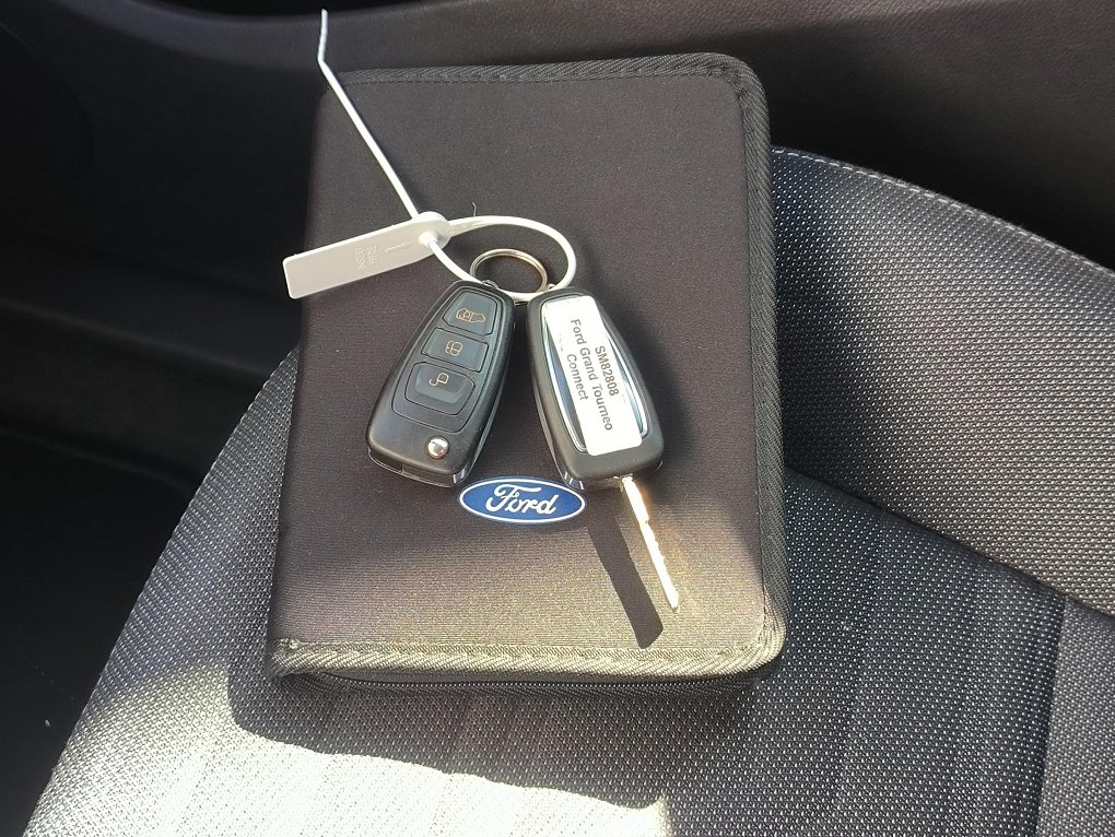 Ford Tourneo Connect 1.6TDCi Titanium MAXi