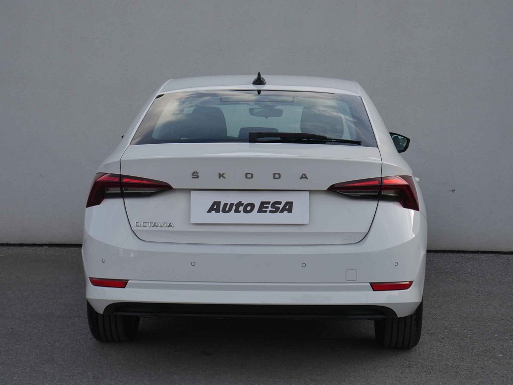 Škoda Octavia IV 2.0 TDI Ambition