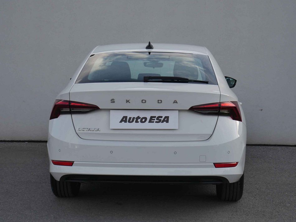 Škoda Octavia IV 2.0 TDI Ambition