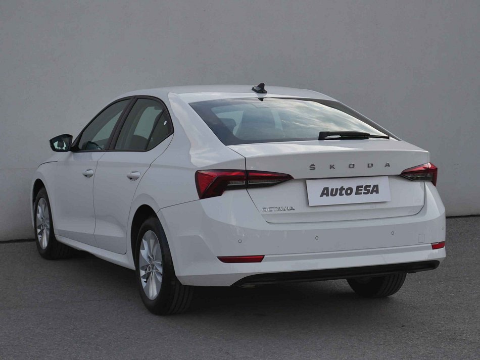 Škoda Octavia IV 2.0 TDI Ambition