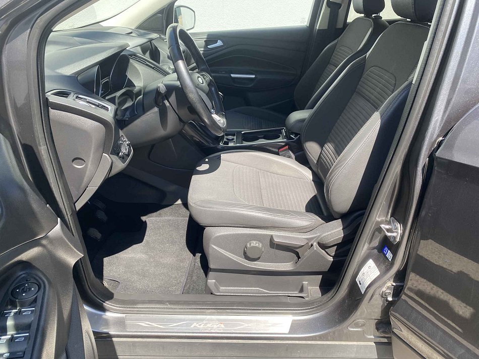 Ford Kuga 2.0 TDCi Titanium
