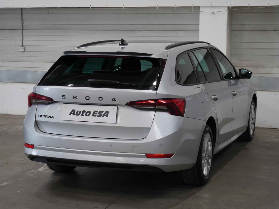 Škoda Octavia IV 2.0TDi Ambition