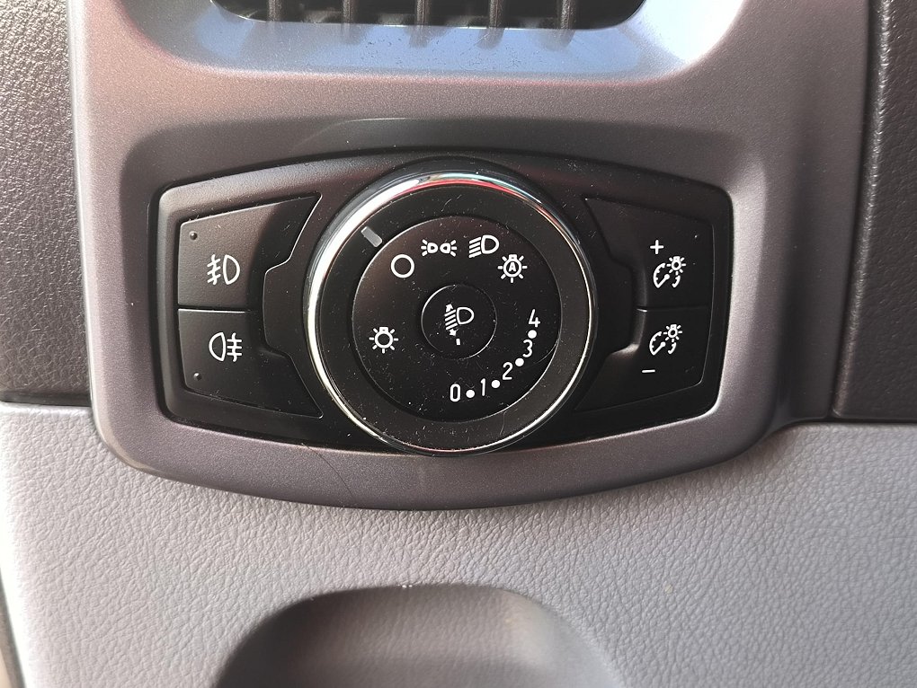 Ford Transit Custom 2.2TDCi Sport L1H1