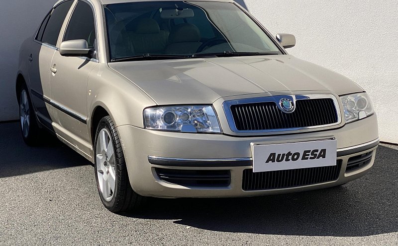 Škoda Superb 2.5 TDi 