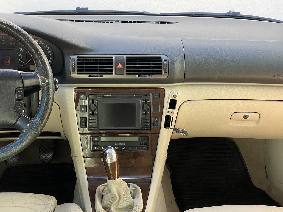 Škoda Superb 2.5 TDi 