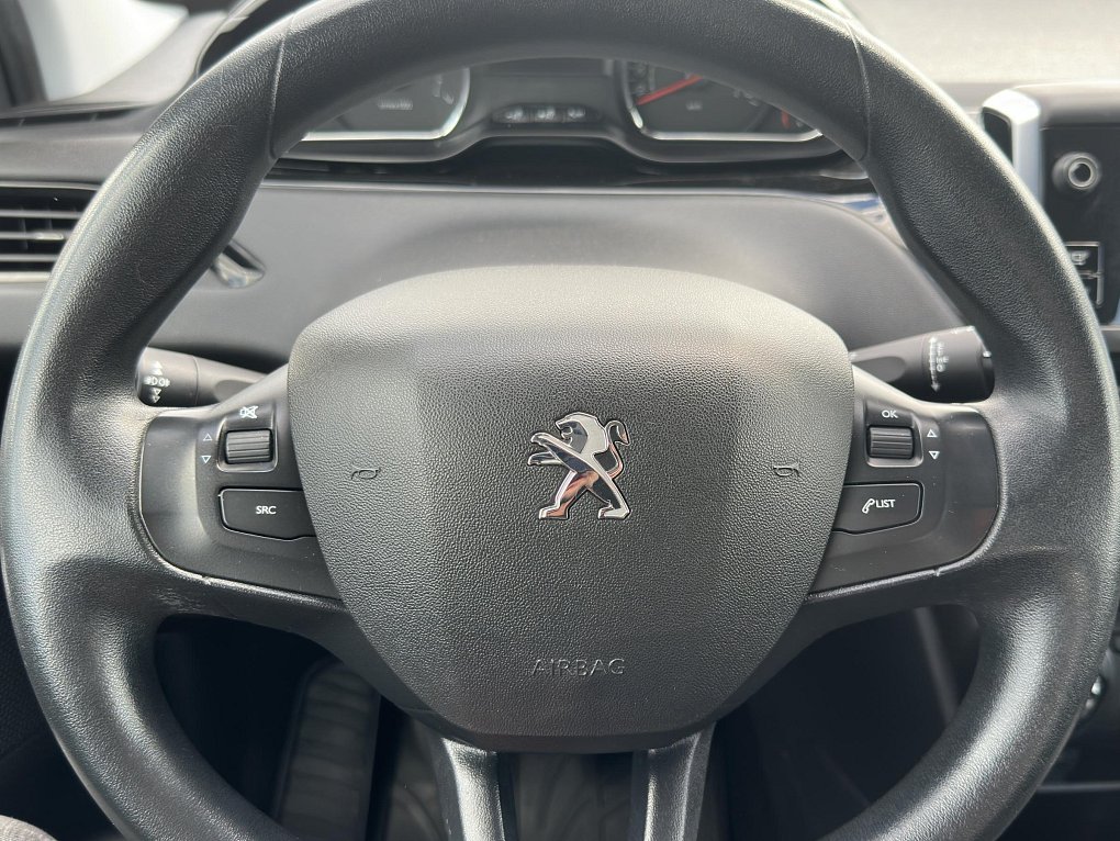 Peugeot 208 1.2PT 