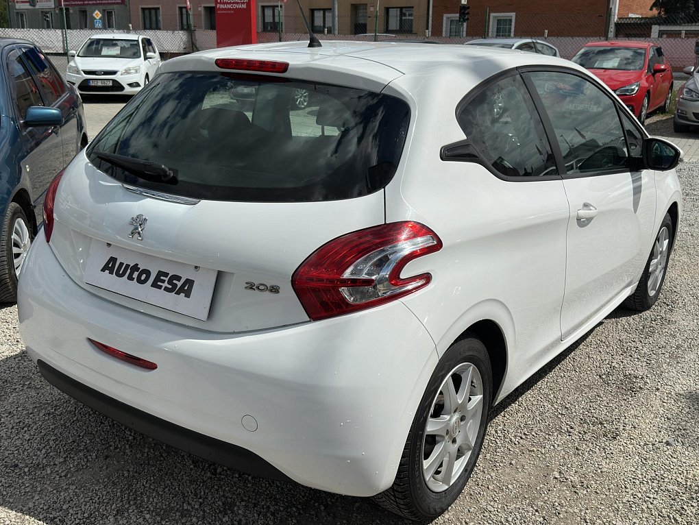 Peugeot 208 1.2PT 