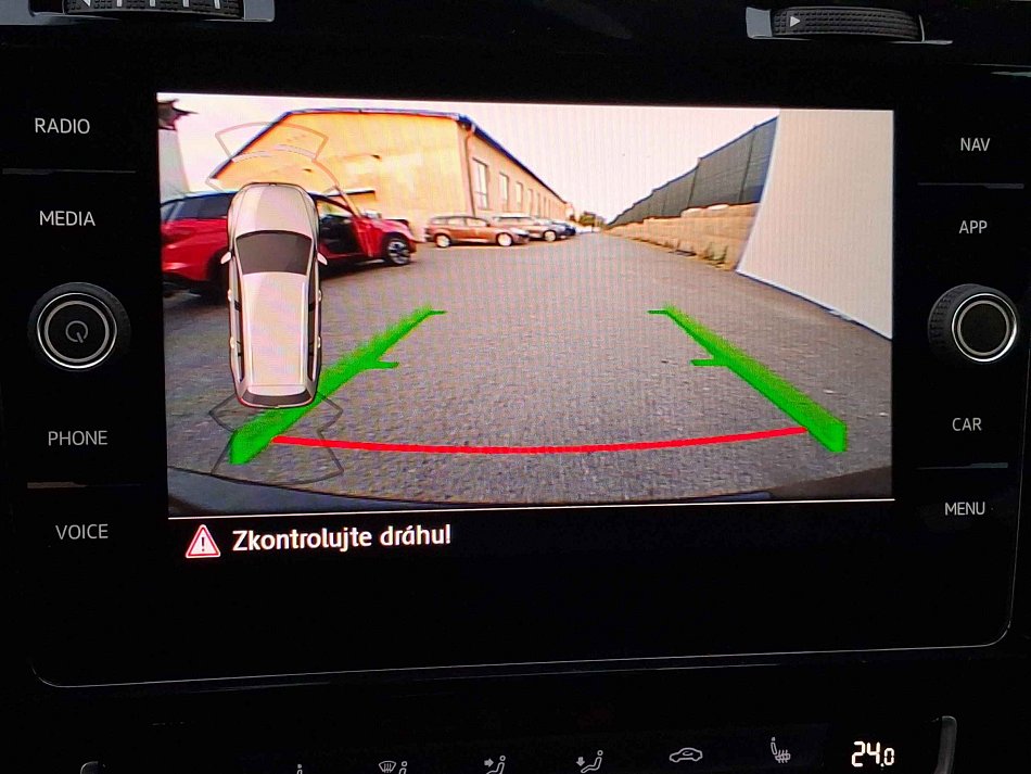Volkswagen Golf 1.5 TSi Sound