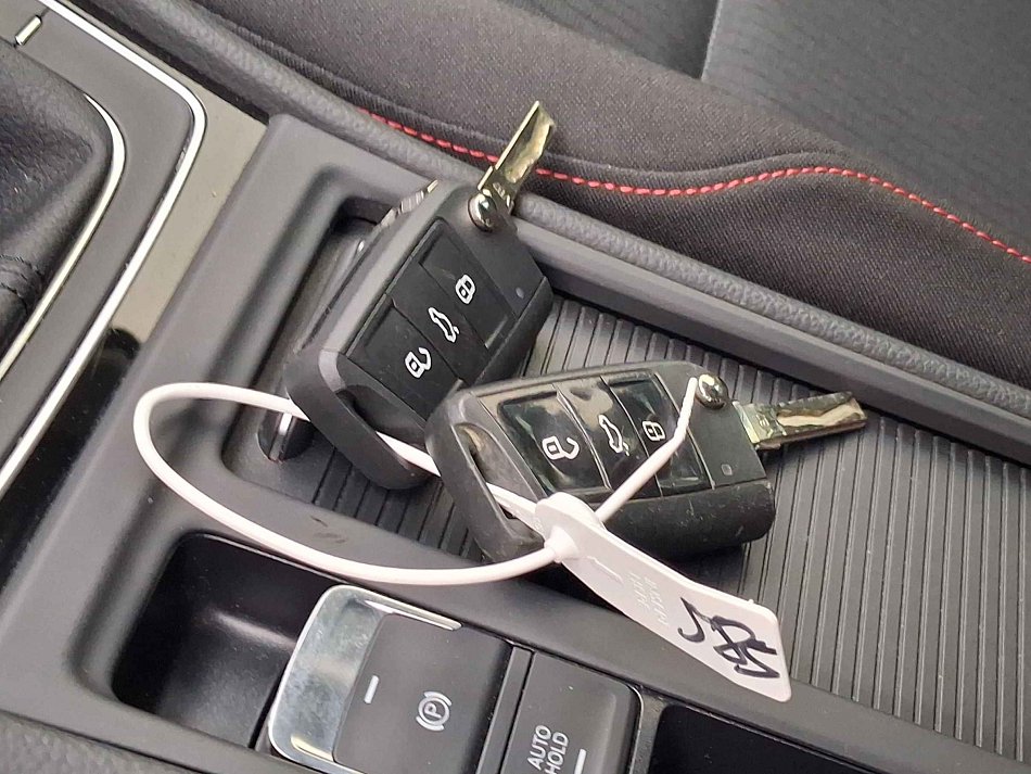 Volkswagen Golf 1.5 TSi Sound