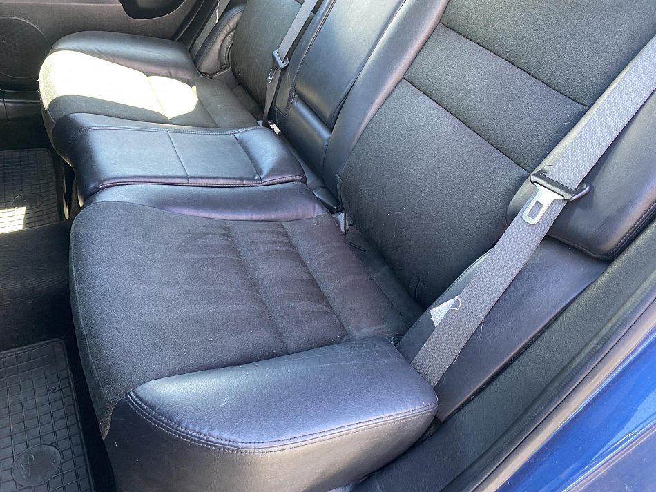Honda Accord 2.2D 
