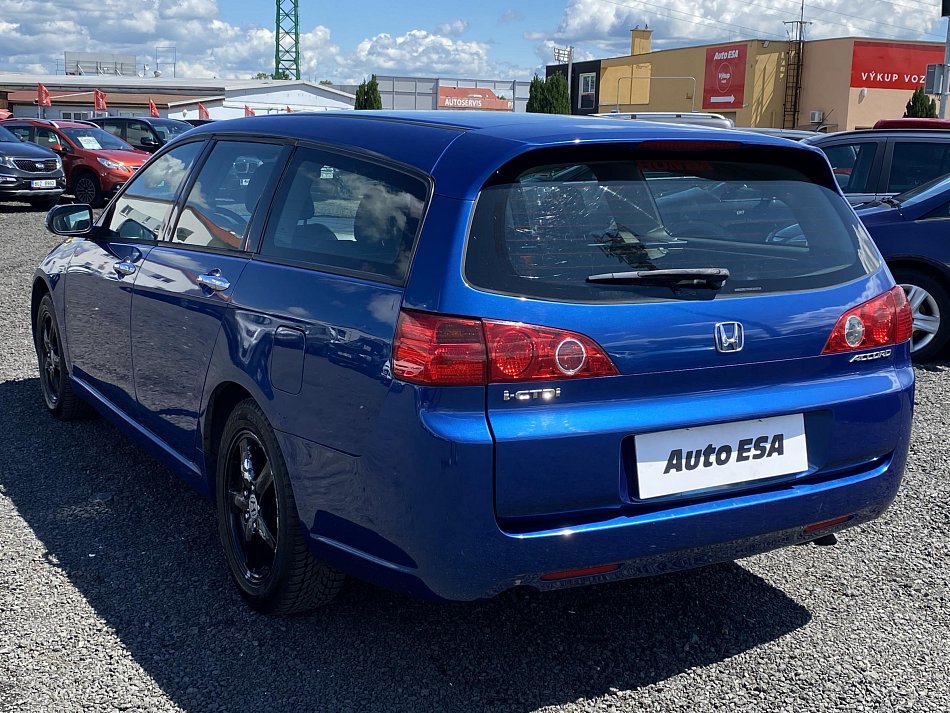 Honda Accord 2.2D 