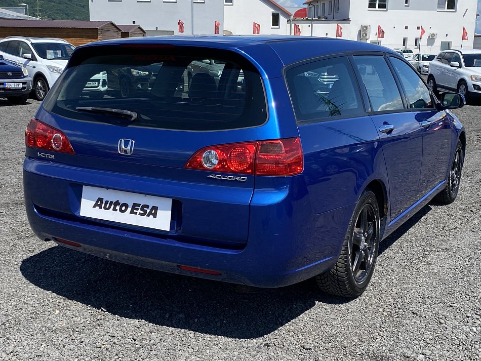 Honda Accord 2.2D 