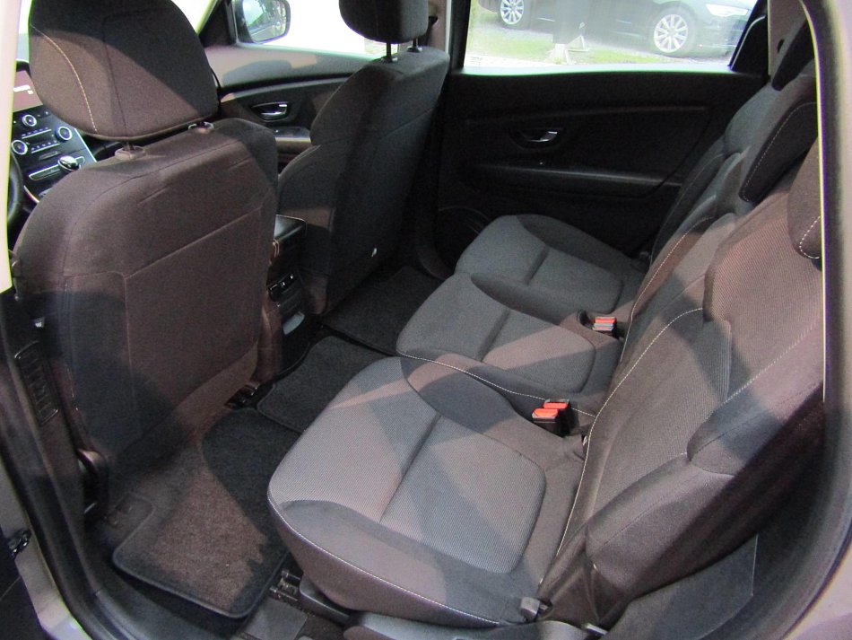 Renault Grand Scénic 1.8 dCi 