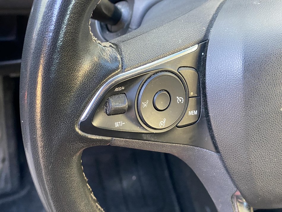 Opel Crossland 1.2 T GS Line