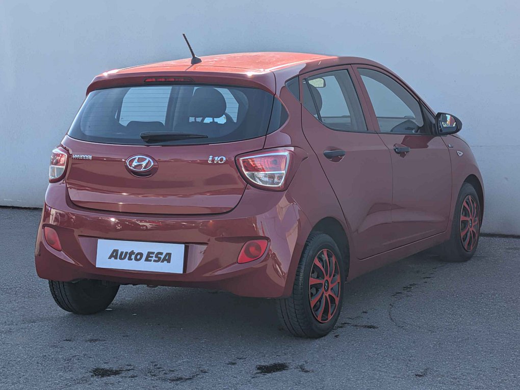 Hyundai I10 1.0i 