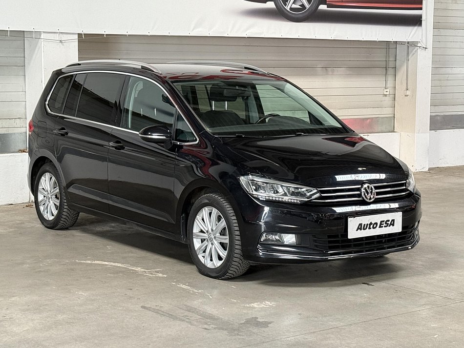 Volkswagen Touran 2.0 TDi 