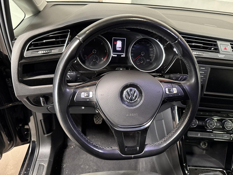 Volkswagen Touran 2.0 TDi 
