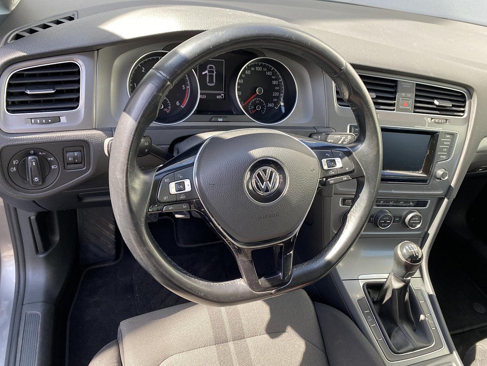 Volkswagen Golf 1.6 TDi Trendline