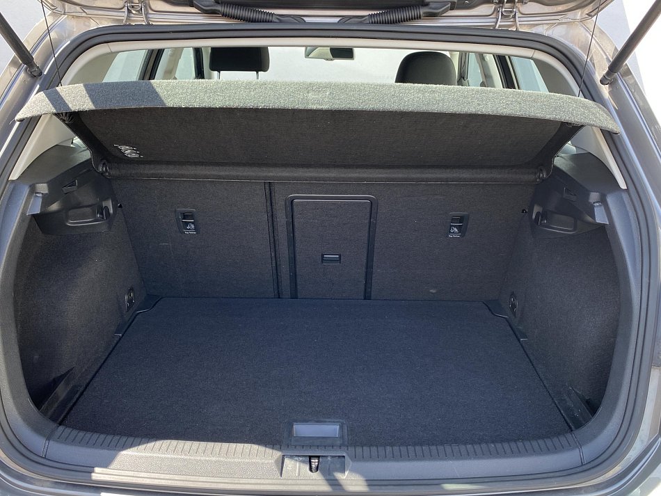 Volkswagen Golf 1.6 TDi Trendline