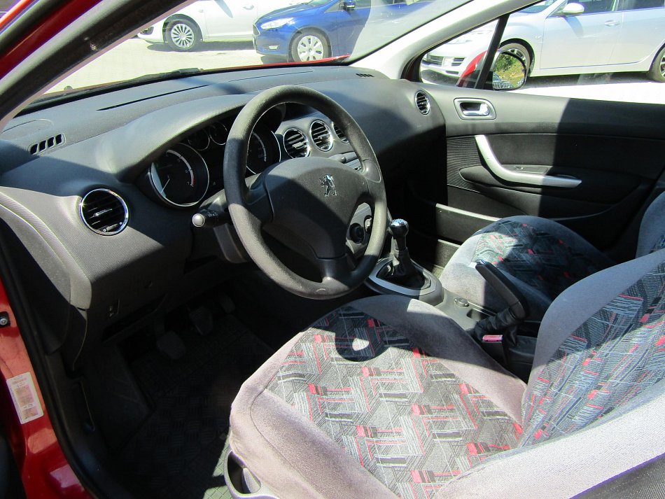 Peugeot 308 1.4 I 