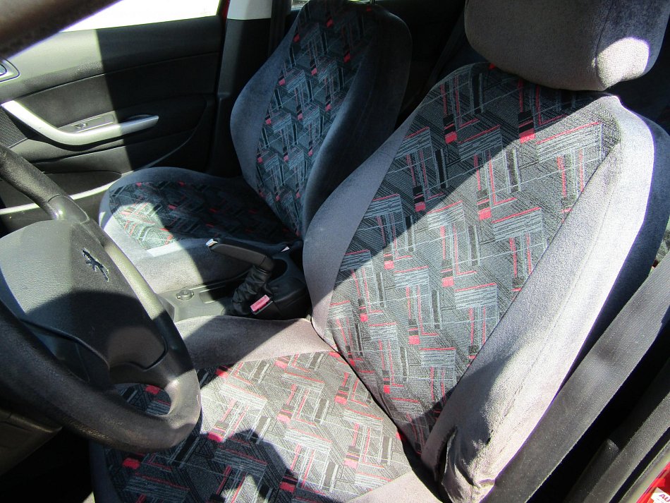 Peugeot 308 1.4 I 