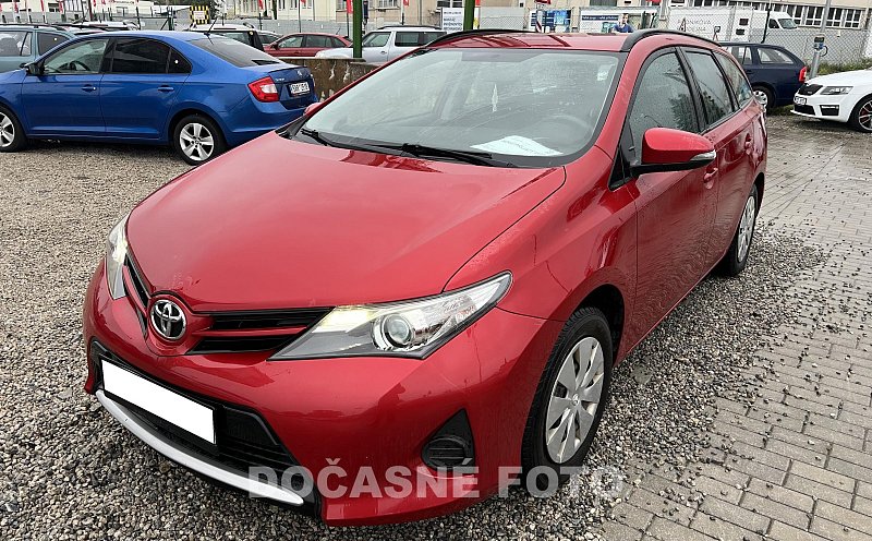 Toyota Auris 1.6 VVT-i 