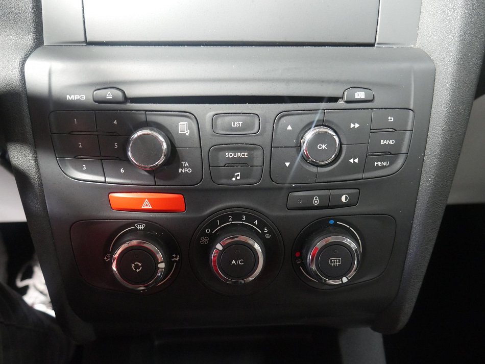 Citroën C4 1.6 VTi 