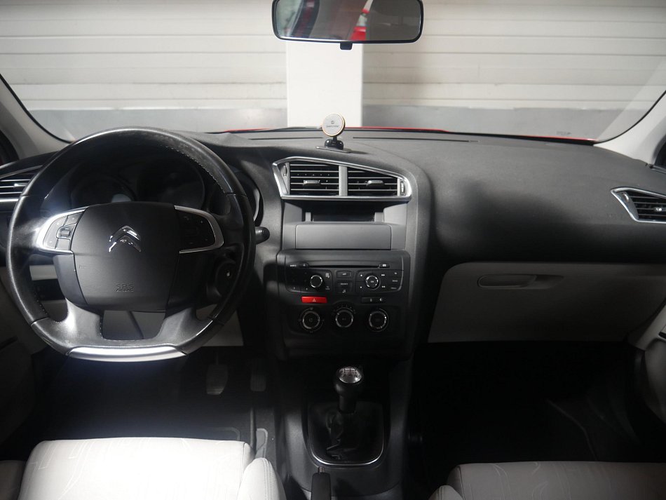 Citroën C4 1.6 VTi 