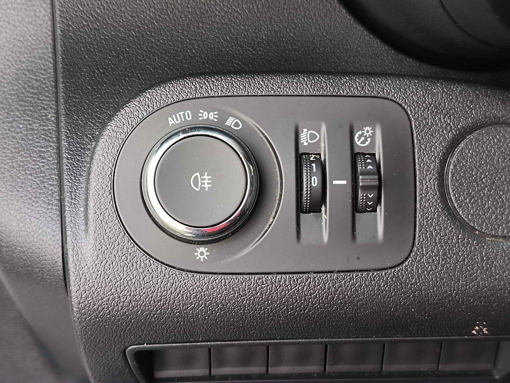 Opel Combo 1.5CDTi  L2 DÍLNA