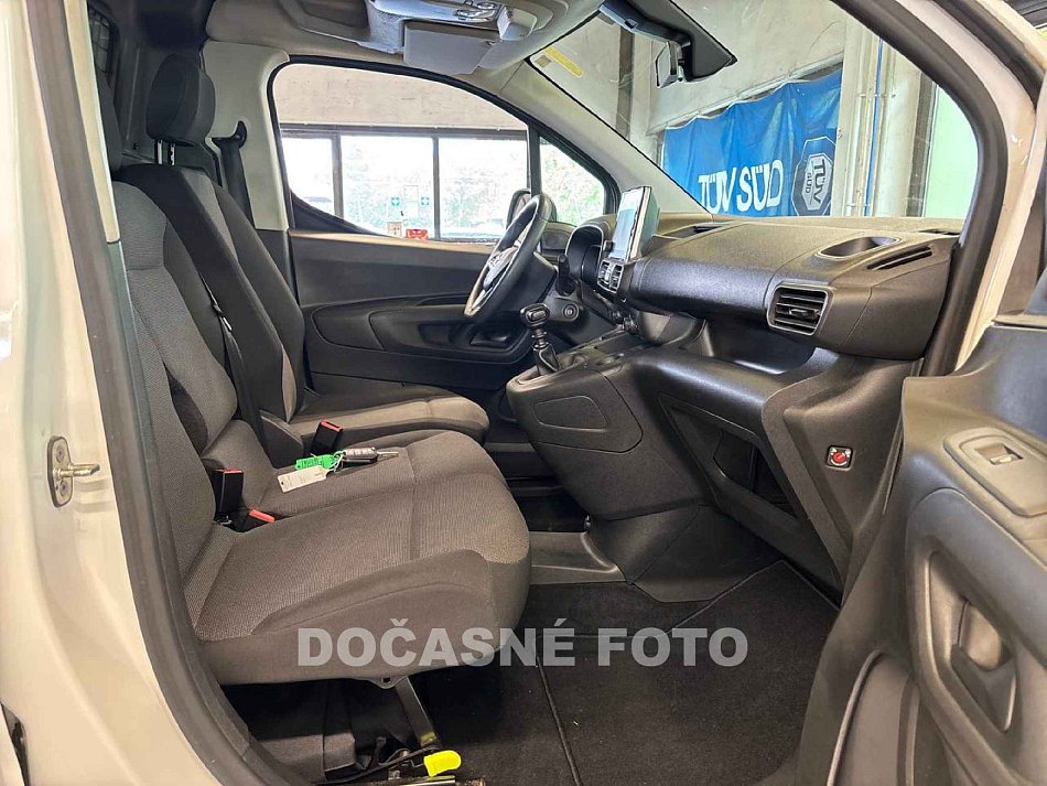Opel Combo 1.5CDTi  L2 DÍLNA