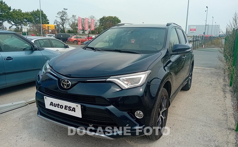 Toyota RAV4 2.0D-4D 