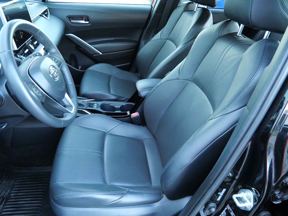 Toyota Corolla Cross 2.0 Hybrid 